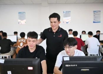 Cina, in arrivo standard internazionali per l’istruzione professionale