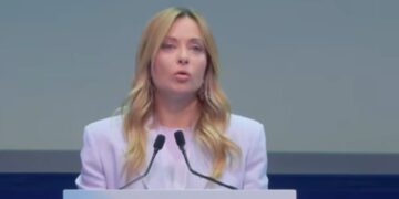 Meloni “La droga rende schiavi e gli schiavi non sono liberi”